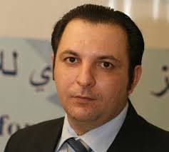 قوى سورية تطالب بالإفراج عن مازن درويش