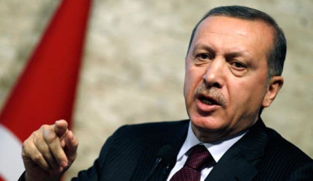 أردوغان ينفي تكليف أوغلو بتشكيل الحكومة الجديدة