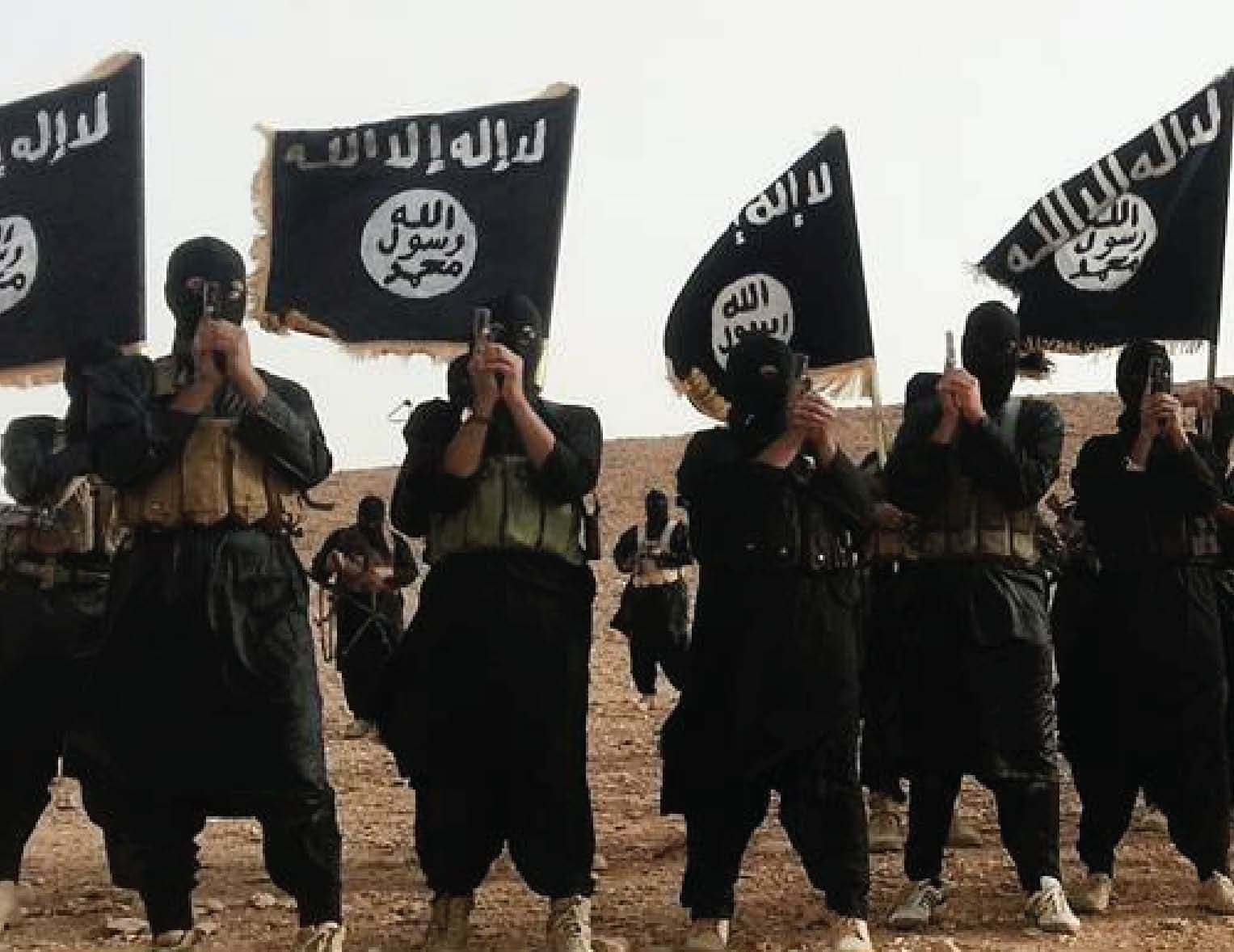 داعش يحشد في الرقة.. وواشنطن تؤكد: نريد معارضة تقاتل التنظيم