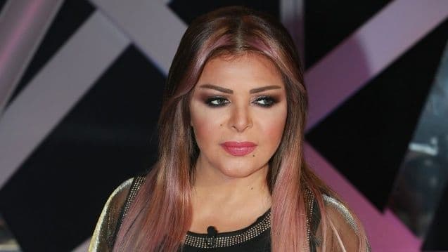 فلة الجزائرية تعلن اعتزالها