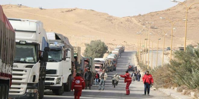 الهلال الأحمر: قافلة مساعدات تدخل الغوطة يوم الخميس