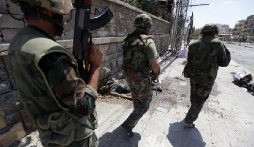 العثورعلى شبكة خنادق وذخيرة بعضها إسرائيلي في الحجر الأسود والقدم