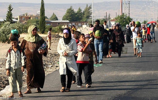 حوالي 450 مهجر سوري إلى لبنان في حضن الوطن اليوم