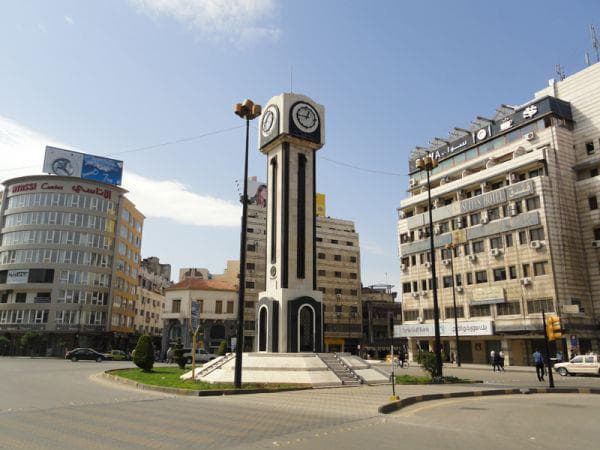 تأهيل مدارس في حمص.. وشكاوى على المياه في الريف