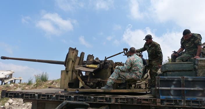الجيش يستهدف بشكل مكثف تحركات المسلحين بالمحور الغربي لبلدة أبو الظهور