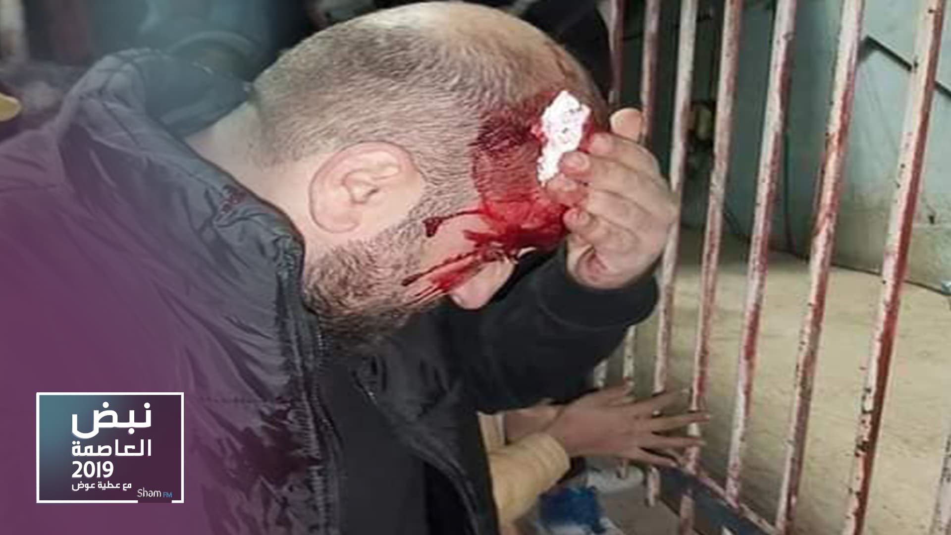 جماهير الاتحاد: لم نحصل على الحماية.. جماهير حطين: الشجارات طبيعية في عالم كرة القدم شام إف إم – هند الشيخ علي  تحدثت بعض مواقع التواصل الاجتماعي عن تعرض عدد من جماهير فريق الاتحاد للضرب على يد جماهير