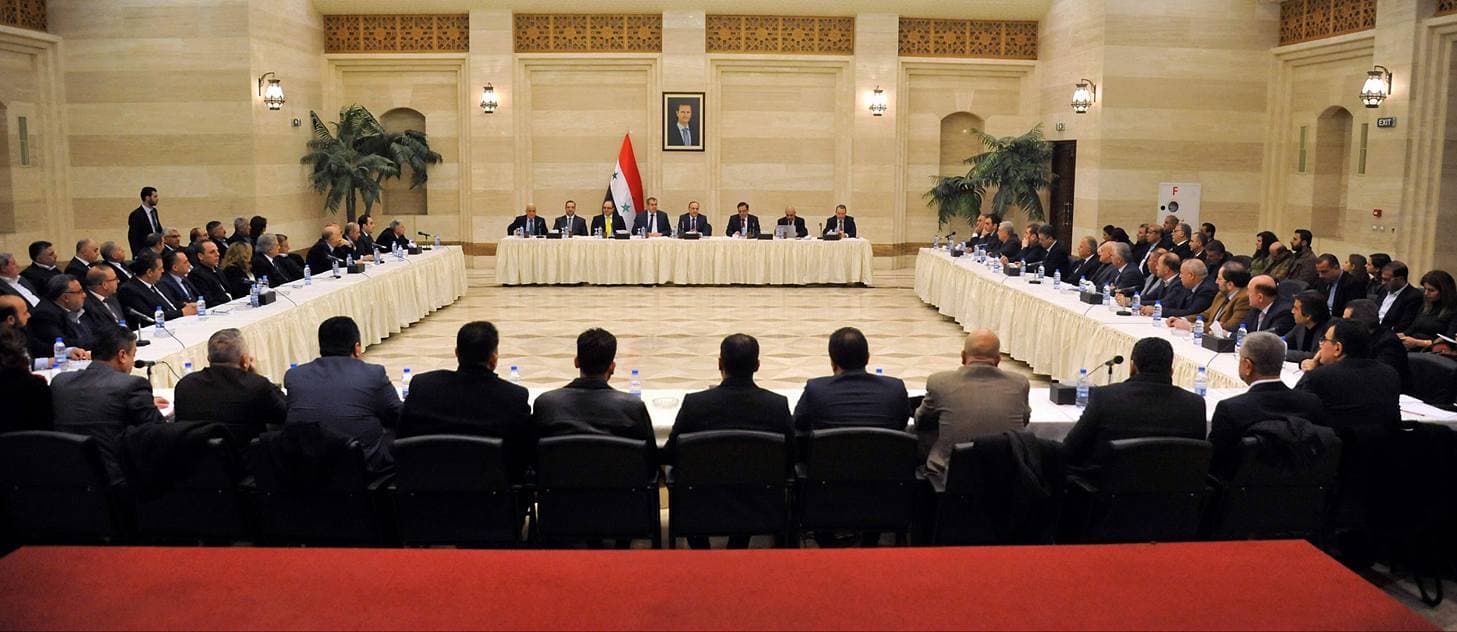 خميس: تغير قيمة الليرة مؤشر غير إيجابي.. والأهم تأمين احتياجات المواطن