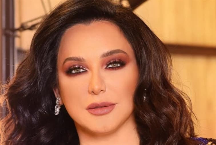 سلاف فواخرجي تنضم رسمياً لأبطال مسلسل «الكندوش»