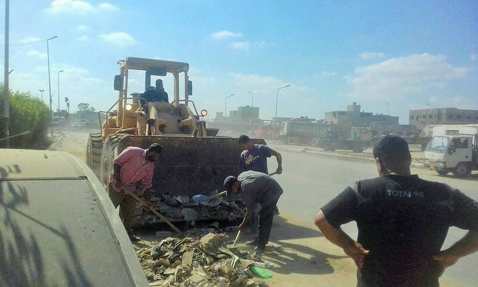 رفد مدينة دير الزور بعدد من الآليات لتحسين واقع النظافة فيها