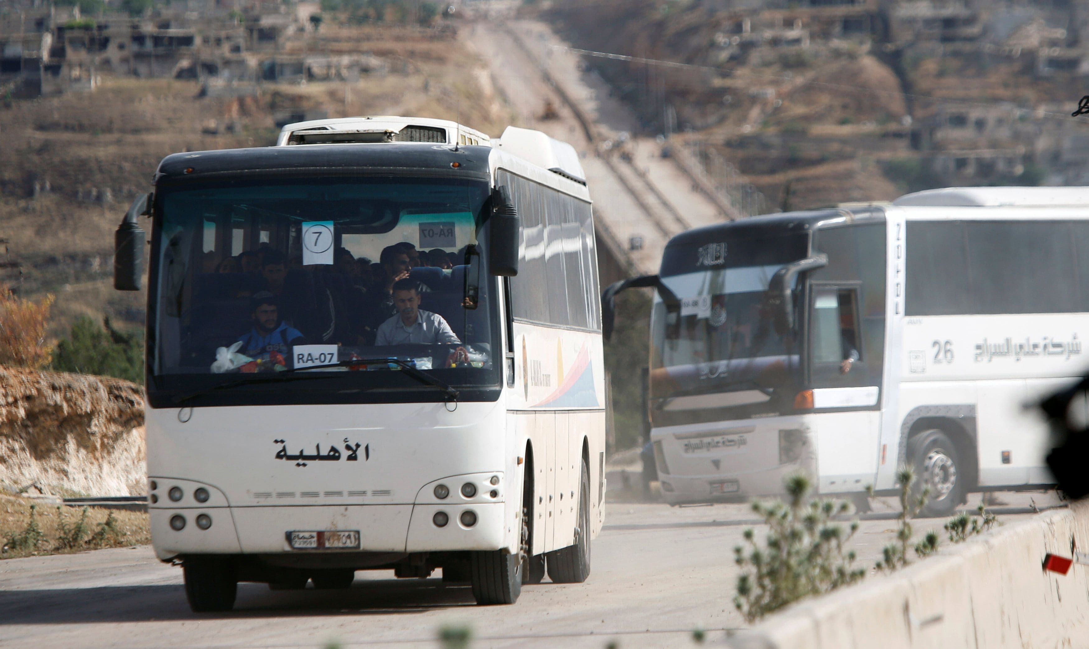 مدير مركز البولمان يوضح حركة السفرمن وإلى دير الزور