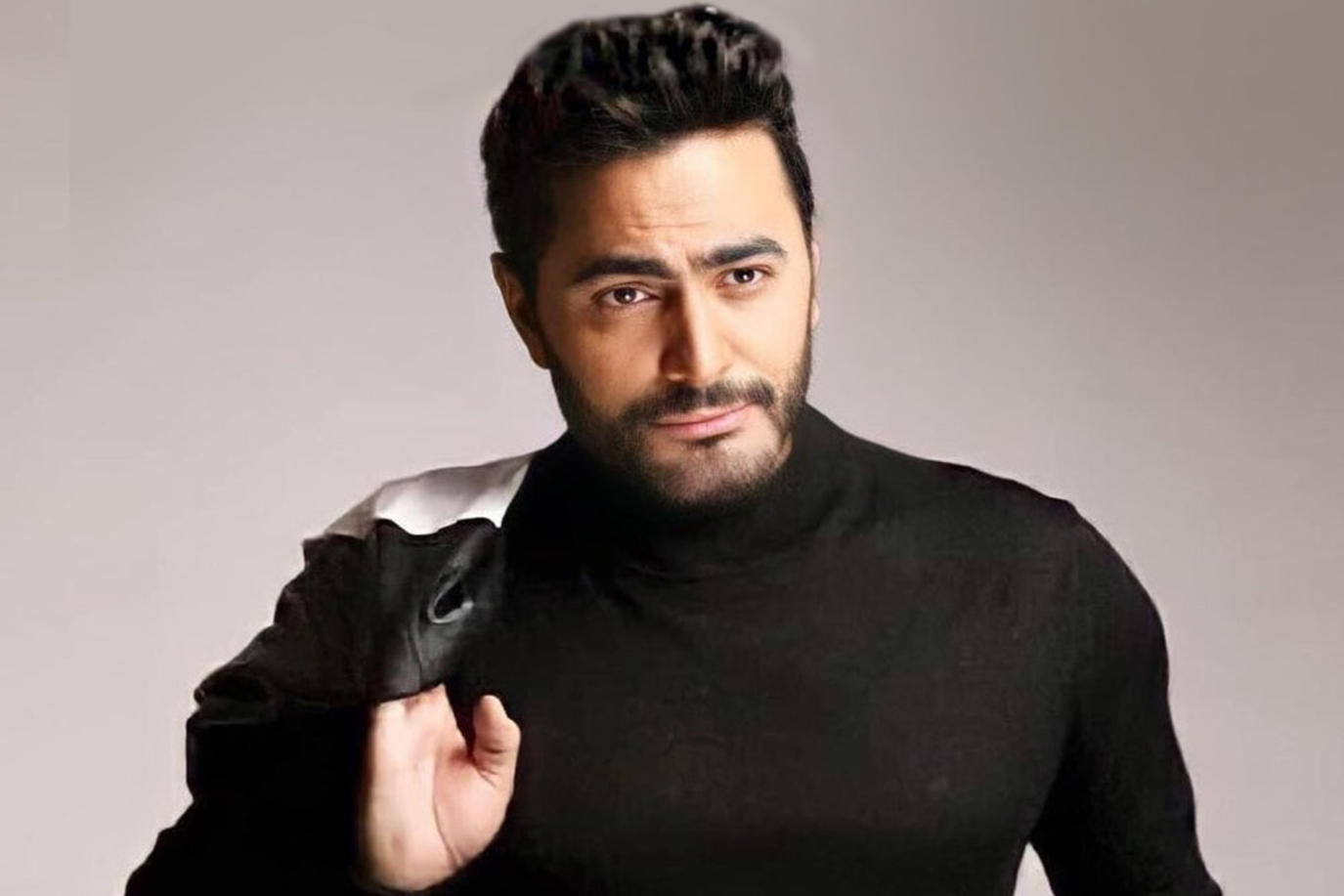 شائعات بدخول تامر حسني في غيبوبة 