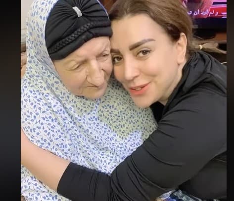 وفاة والدة الفنانة شكران مرتجى 