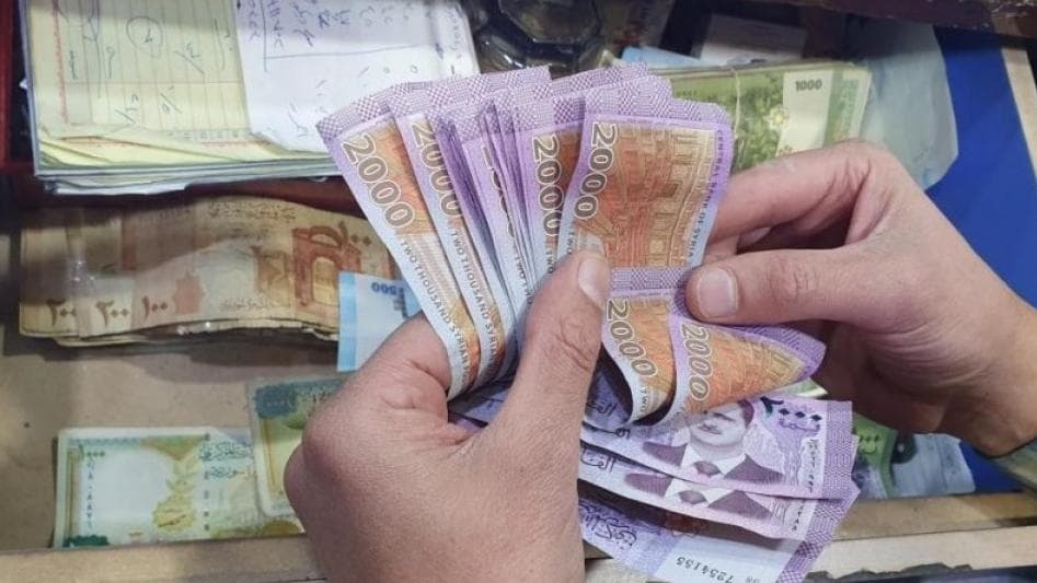 متوسط الأجور اللازم 10 مليون ليرة شهرياً.. ومقترح بإصدار عملة نقدية من فئة 100 ألف ليرة