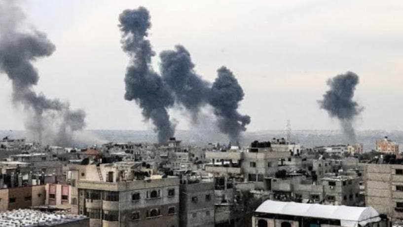5 شهداء فلسطينيين بينهم عاملون بمنظمات دولية في قصف "إسرائيلي" على دير البلح