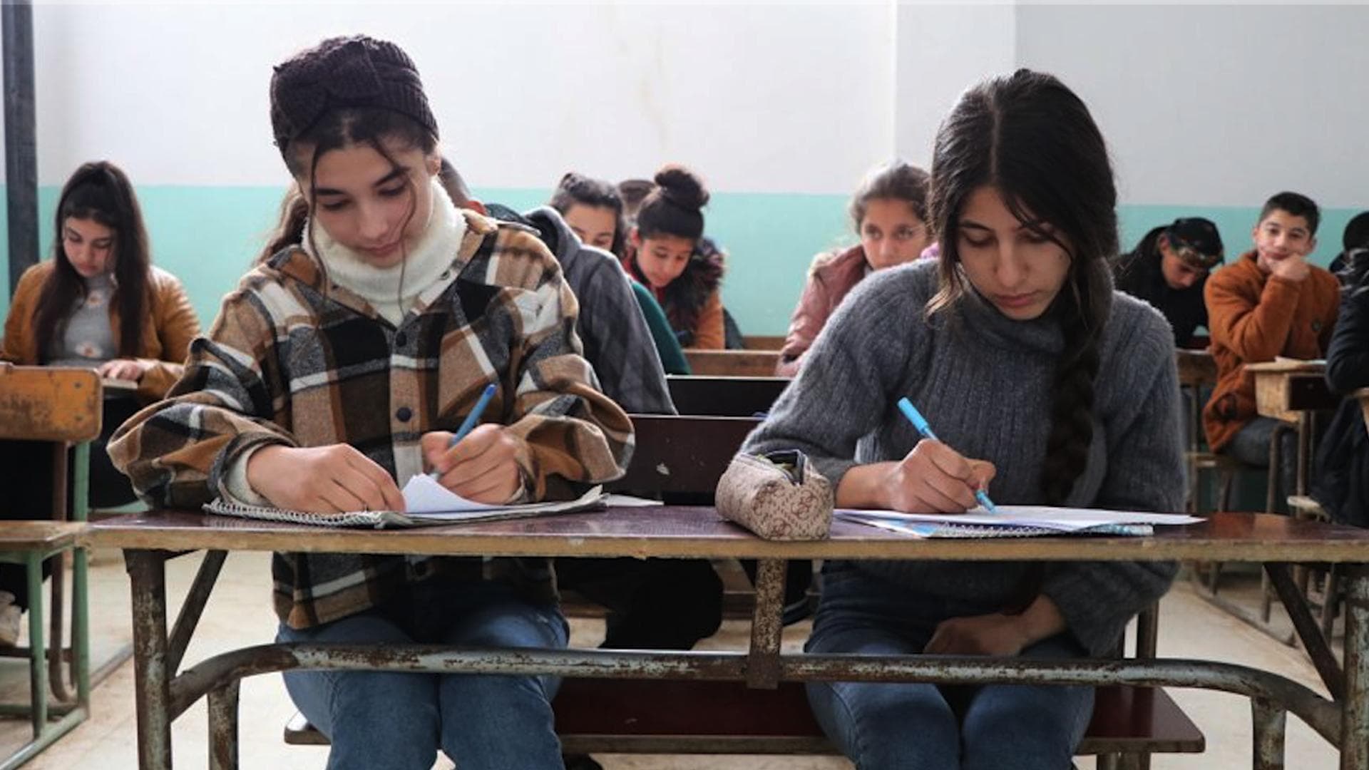 ثلاثة ملايين تلميذ وطالب في الصفوف الانتقالية يتوجهون لتقديم امتحانات الفصل الدراسي الثاني