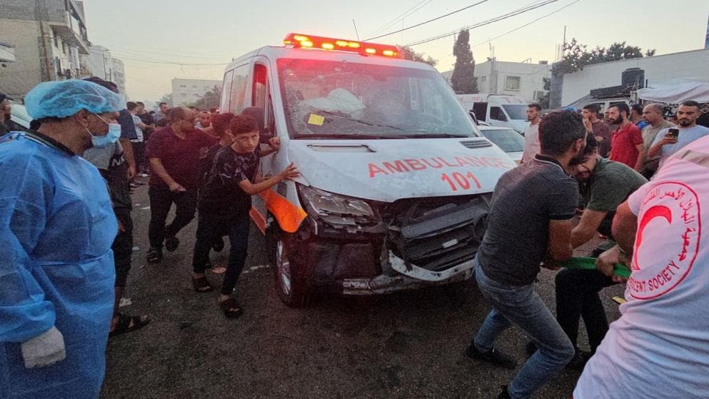 الهلال الأحمر الفلسطيني: استهداف الاحتلال للجمعية وطواقمها ومركباتها ومرافقها "جريمة حرب"