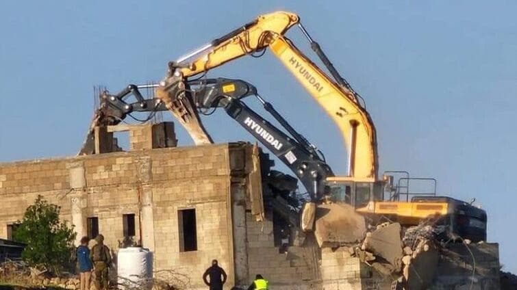 محافظة القدس: سلطات الاحتلال تنفذ 320 عملية هدم وتشرد آلاف الفلسطينيين
