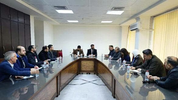 الموارد المائية تبحث مع عدد من المنظمات الإنسانية سبل تحسين الواقع المائي