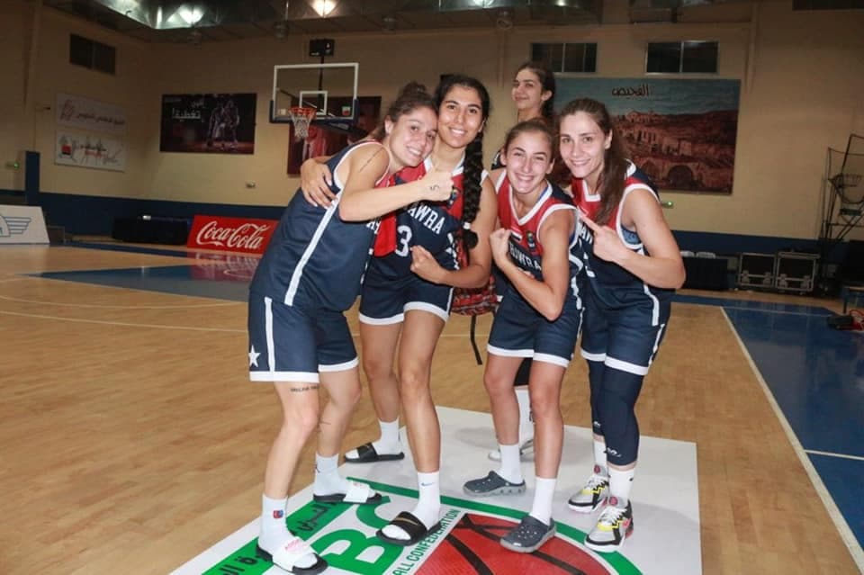 نادي الثورة