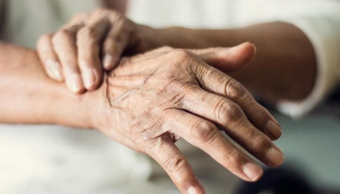 أعراض باركنسون