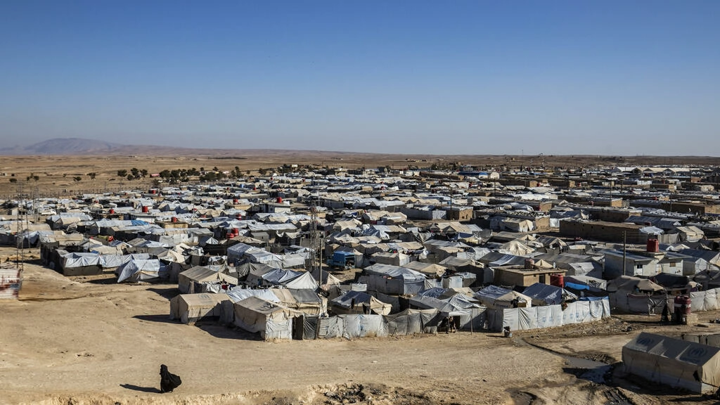 مخيمات في سورية
