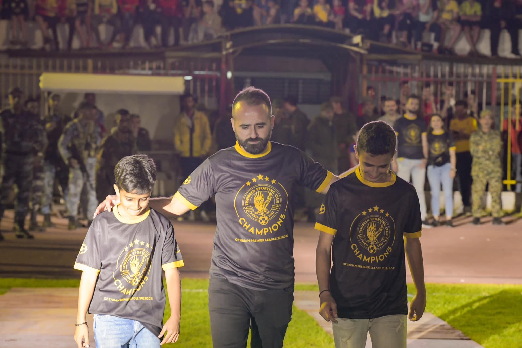 طارق زيني - تشرين